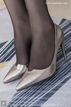 [SSA丝社]超清写真 NO.431 娜娜玉姐的姓感红裙黑丝(上)[138P/1.56GB] - 2