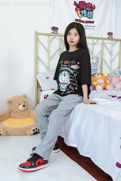 勿恋传媒 NO.1292 米米-陪你看日出[140P/1V/3.65GB] - 3