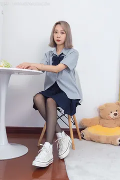 勿恋传媒 NO.1295 小艾-奔跑的小鹿[153P/1V/3.37GB] - 3