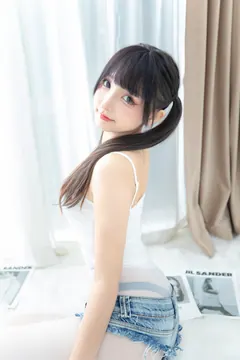 罗莉神楽板真冬  牛仔兔兔 [75P/152MB] - 3