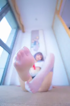 神楽板真冬  – 灰丝吊带JK[75P/203MB] - 4