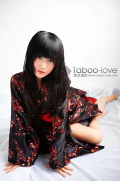 [禁忌摄影]Taboo-love NO.009 阳光房间里日本娃娃[31P/12MB] - 2