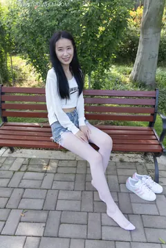 勿恋传媒 NO.1341 菜菜-无人之岛[154P/1V/4.36GB] - 1