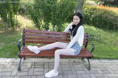 勿恋传媒 NO.1341 菜菜-无人之岛[154P/1V/4.36GB] - 2
