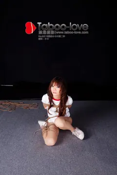 [禁忌摄影]Taboo-love NO.022 安静的小卡【第二季】[30P/16MB] - 1