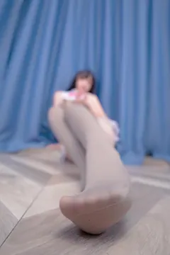 神楽板真冬 – 熊少女[75P/264MB]