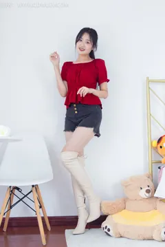 勿恋传媒 NO.1389 小敏-零的焦点[171P/1V/4.04GB] - 4