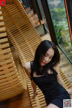 [MussGirl慕丝女郎]NO.375 黑色吊带睡衣 A[90P/127MB] - 2