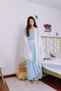 勿恋传媒 NO.1438 纤纤-海的女儿[150P/1V/3.92GB] - 3