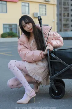 [IESS异思趣向] 耽丝 2022.12.23 团团 [84P/96M] - 4