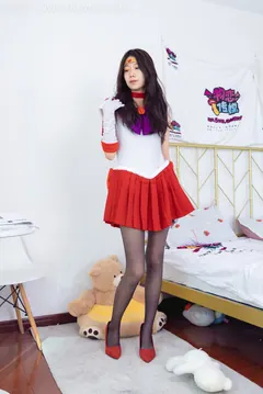勿恋传媒 NO.1445 纤纤-美少女战士[155P/1V/3.70GB] - 3