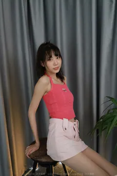 [IESS异思趣向] 2022.08.12 丝享家1175：团团《甜辣女孩》[86P/151MB] - 1