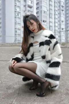 [IESS异思趣向] 耽丝 2022.12.30 美子 [88P/124.1M] - 2