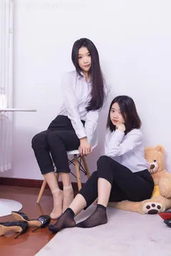 勿恋传媒 NO.1463 小竹&欢欢-办公室姐妹[208P/1V/5.17GB] - 3