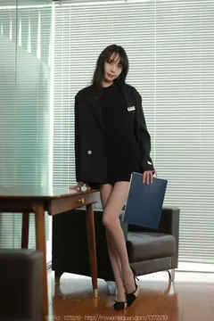 [IESS异思趣向] 耽丝 2023.01.16 团团 [88P/90M] - 1