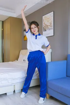 [BoBoSocks袜啵啵]NO.193 小沫-贝壳头板鞋、白棉袜、肉丝、校服裤里丝[140P/1V/6.07GB] - 1