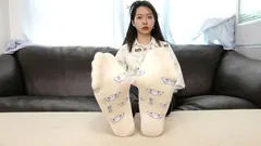 [Sexy Asian Girls Feet] NO.035-初恋般记忆的小女生YIYI近距离秀脚 [239P/457MB] - 4