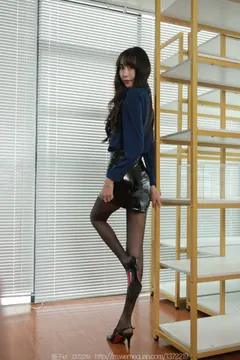 [IESS异思趣向] 耽丝 2023.02.10 团团 [93P/118M] - 1