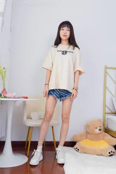勿恋传媒 NO.1506 琪琪-冷月光[150P/1V/2.96GB] - 2