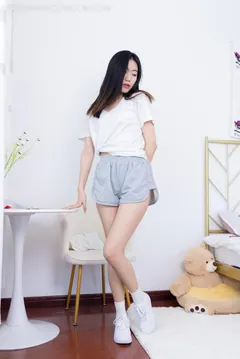 勿恋传媒 NO.1512 小北-北国之春[150P/1V/3.71GB] - 2