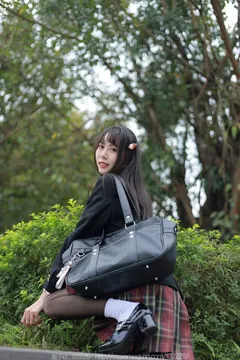 [IESS异思趣向] 耽丝 2023.03.08 团团 [77P/104M] - 4