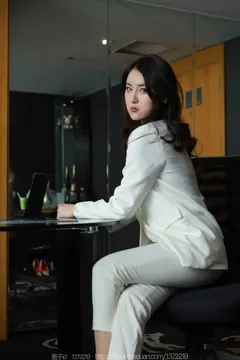 [IESS异思趣向] 耽丝 2023.03.13 小宝 [86P/85M] - 1