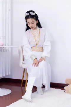 勿恋传媒 NO.1542 岚岚-自由的风[187P/1V/4.11GB] - 4