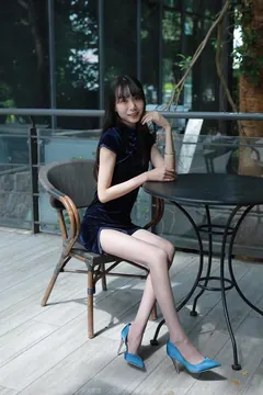 [IESS异思趣向] 2022.10.28 丝享家1251：团团《灰思旗袍》[80P/84MB] - 3