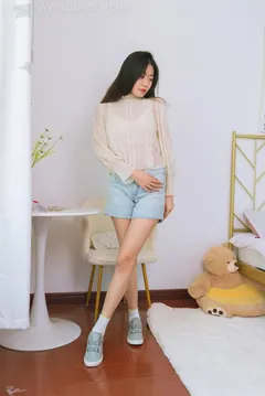 勿恋传媒 NO.1545 小北-人潮汹涌[149P/1V/3.55GB] - 2