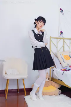 勿恋传媒 NO.1555 暗月-蓝莓之恋[154P/1V/3.02GB] - 2
