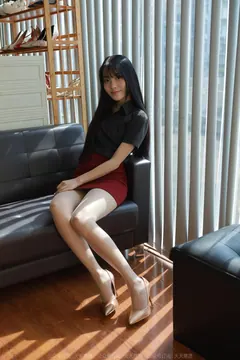 [IESS异思趣向] 2022.11.10 丝享家1264：婉萍《烈日灼丝》[73P/77.4MB] - 2