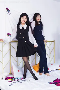 勿恋传媒 NO.1565 米米&挽挽-星辰不坠落[153P/1V/3.82GB] - 4