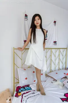 勿恋传媒 NO.1571 米米-纯白花嫁[150P/1V/3.86GB] - 1