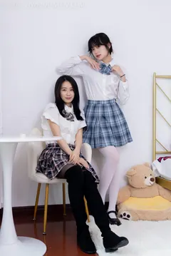 勿恋传媒 NO.1582 菜菜&小敏-学苑姐妹花[176P/1V/6.44GB] - 3