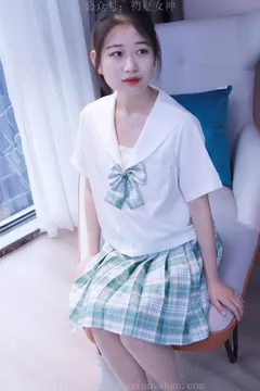 初夏女神 NO.013 念念 常规S码绿色JK套搭配小白鞋[126P/1V/5.82GB] - 3