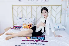勿恋传媒 NO.1649 青柠-千与千寻[162P/1V/3.73GB] - 1