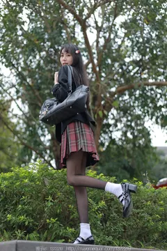 [IESS异思趣向] 2023.02.23 丝享家1370：团团《春天的味道》[77P/98MB] - 1
