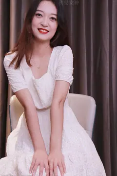 初夏女神 NO.022 依依 白色M码秋季连衣裙搭高跟鞋[137P/1V/4.17GB] - 3