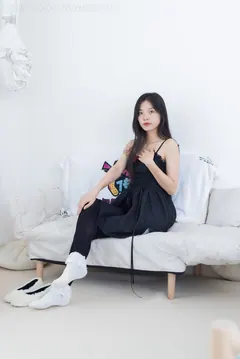 勿恋传媒 NO.1722 茯苓-木叶落秋生[170P/1V/3.89GB] - 3