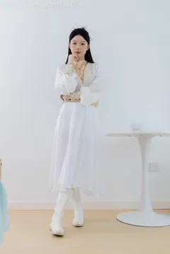 勿恋传媒 NO.1731 小竹-雪山飞狐[160P/1V/3.84GB] - 2