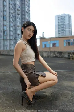 [IESS异思趣向] 2023.11.09 丝享家1581：小宝《美拉德配色》[72P/91MB] - 1
