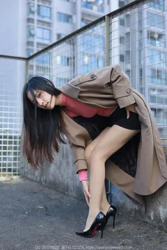 [IESS异思趣向] 2023.11.19 丝享家1589：美子《风衣的季节》[89P/105MB] - 3