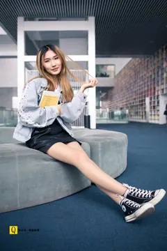 [青丘女神] 2019.04.19 139 星星 午后图书馆 [111P/1V/1.65G] - 2