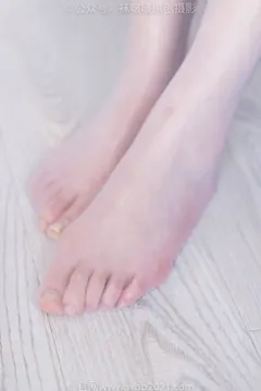 [BoBoSocks袜啵啵]NO.305 小甜豆-运动鞋、人字拖、袜套、油亮白丝[140P/1V/6.12GB] - 4