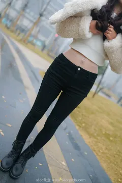 [SIEE丝意] No.411 童童～守一份回忆（下）[86P/221MB] - 1