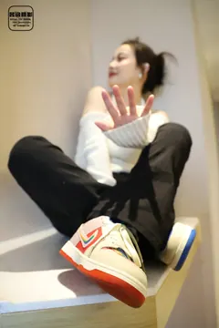 誉铭摄影《2023微信群第四套》[90P/1V/1.31G] - 2