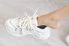 [BoBoSocks袜啵啵]NO.316 稚予-运动鞋、马丁靴、肉丝[160P/1V/6.36GB] - 2