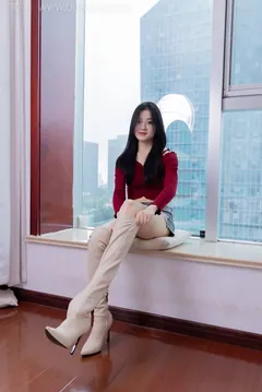 勿恋传媒 NO.1802 青柠-跟着感觉走[170P/1V/4.42GB] - 2