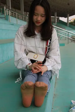 自由摄影 No.002 我为我喜欢的袜子代言 [102P/622MB] - 4