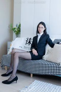 [BoBoSocks袜啵啵]NO.327 雪糕-高跟鞋、黑丝、ol风[140P/1V/5.97GB] - 3